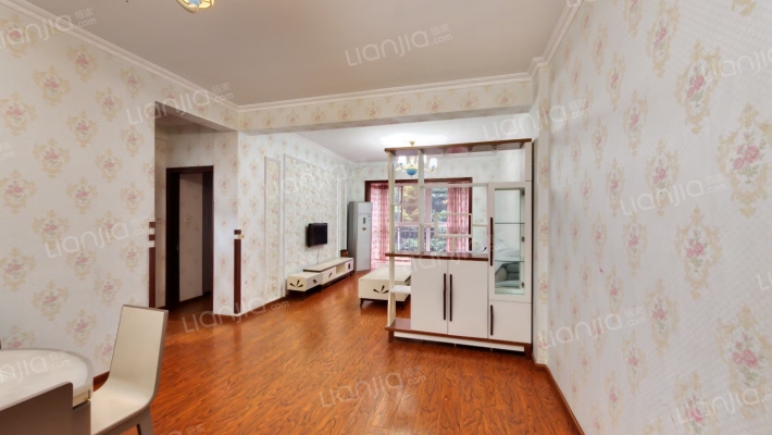 新城风情二手房实景图