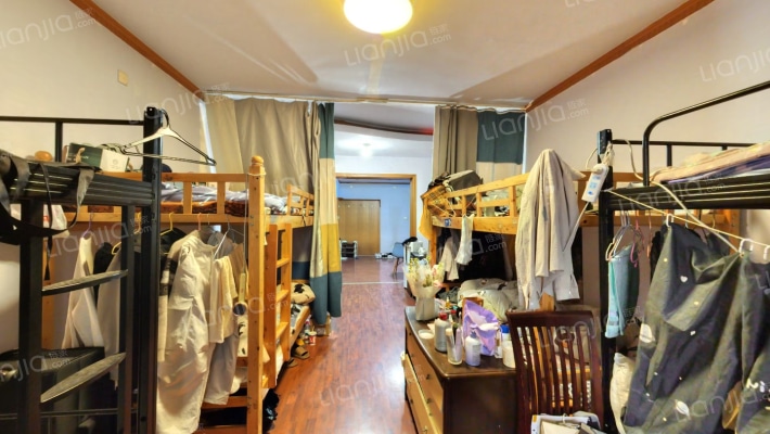 银丝街24号二手房实景图