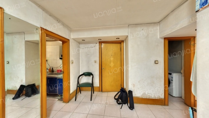 地质大学北院宿舍 二手房实景图