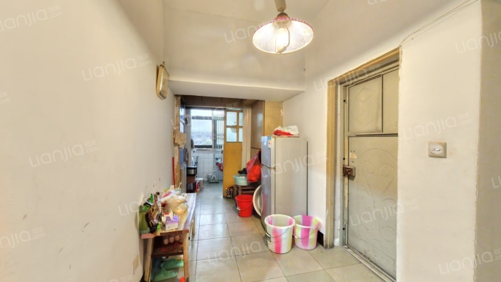 共和路1号二手房实景图