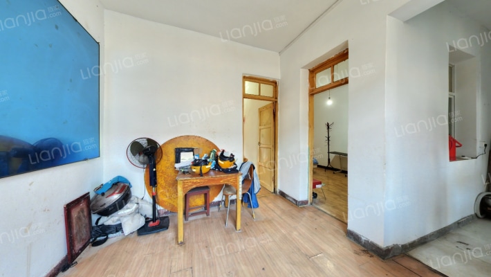 假肢厂宿舍二手房实景图