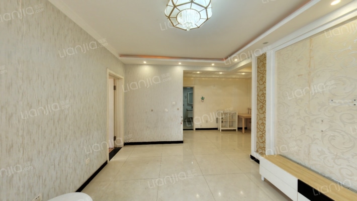 泰安盛世郡二手房实景图