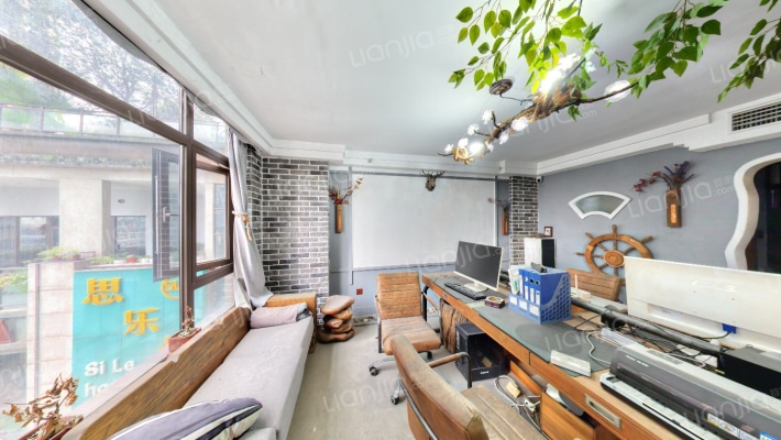 长嘉汇二期二手房实景图