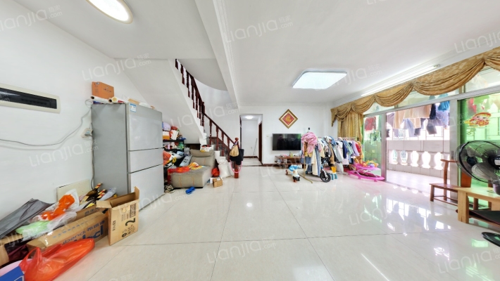 鸿安庭苑二手房实景图