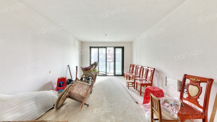 平绣雅苑二手房实景图