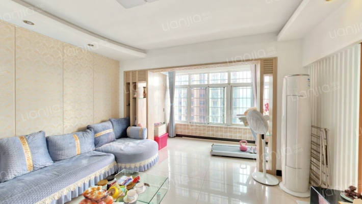 鑫天芙蓉二手房实景图