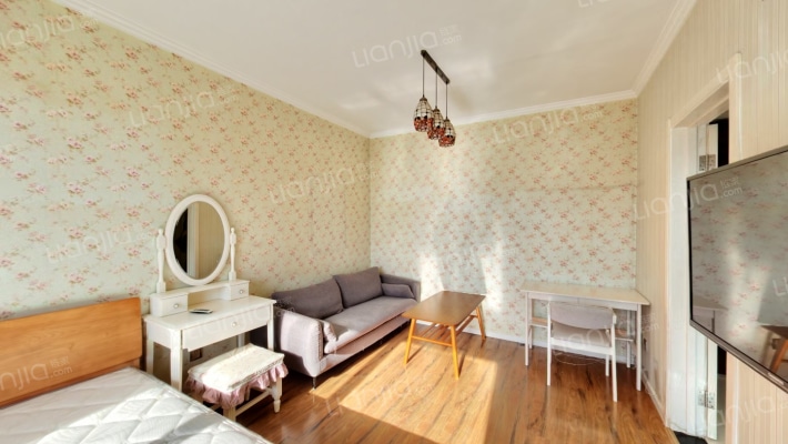 工商大学东校区二手房实景图