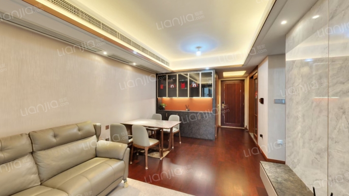 万科大都会D区二手房实景图