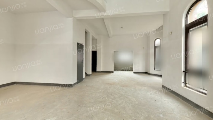 鸿麦世家二手房实景图