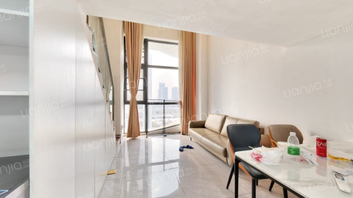 众邦MOHO国际二手房实景图