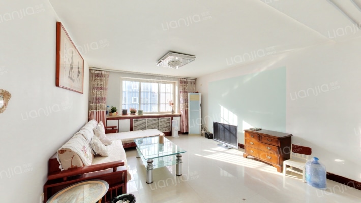 山水龙苑二手房实景图