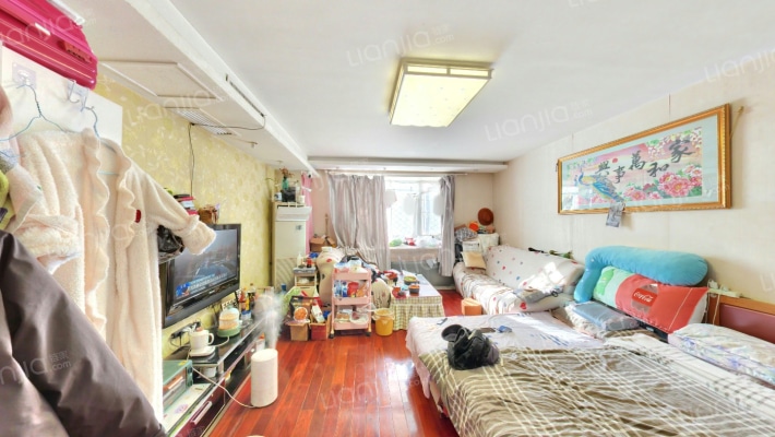 周庄嘉园东里B区二手房实景图