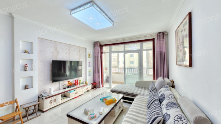 中央华府二手房实景图