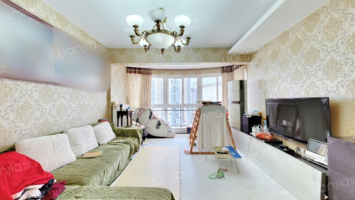 鸿禧花园二手房实景图