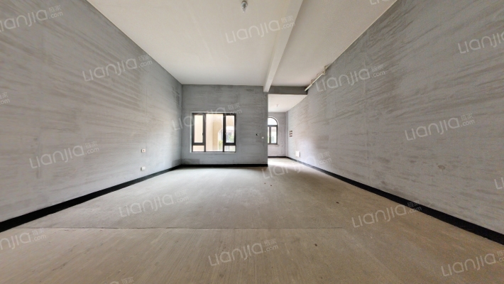 东原湖光樾墅二手房实景图