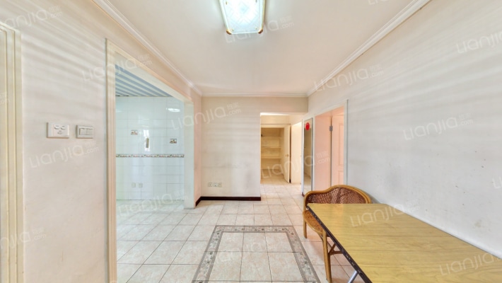 鲁谷路74号院二手房实景图