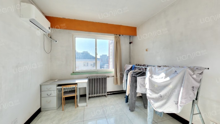 莲花池南里小区二手房实景图