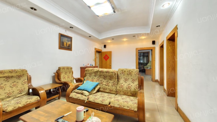 横四道街4号二手房实景图