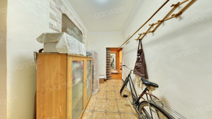 车道沟10号院二手房实景图