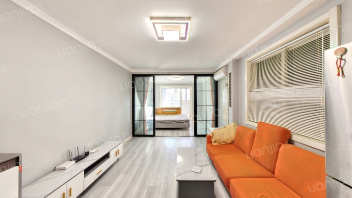 海户西里34号院二手房实景图