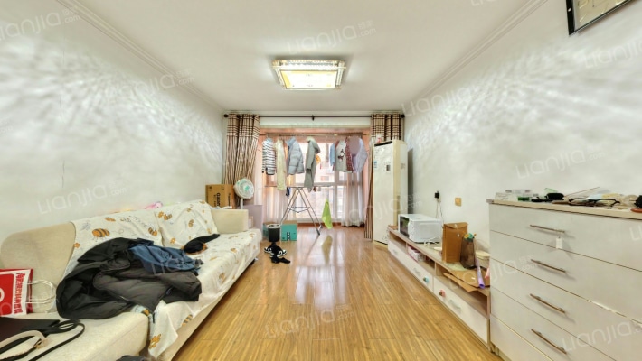 保利花园A区二手房实景图