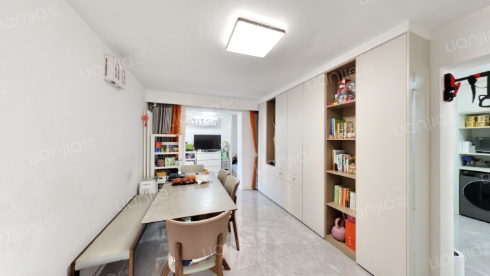 幸福东区二手房实景图