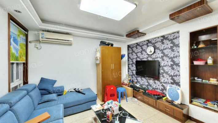 圆峰名居二手房实景图