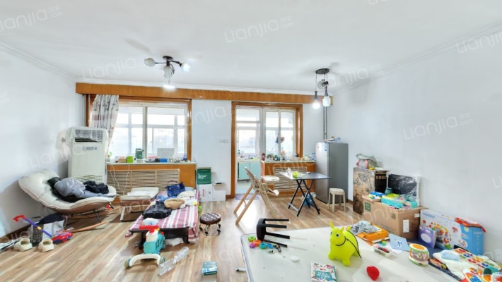 省体育局宿舍二手房实景图