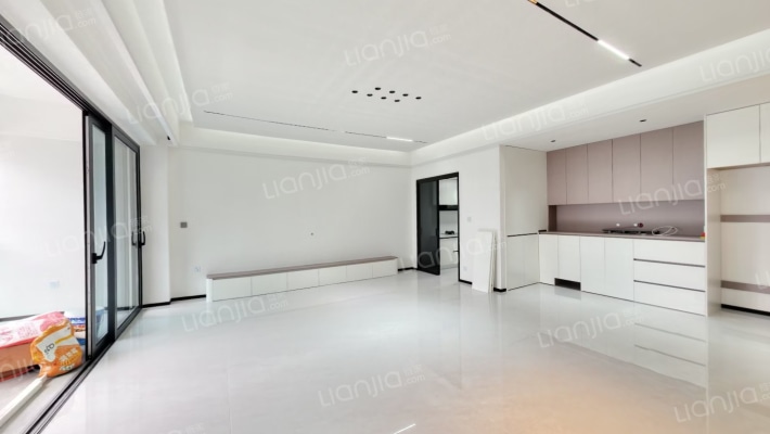 清凤鹿溪源二手房实景图