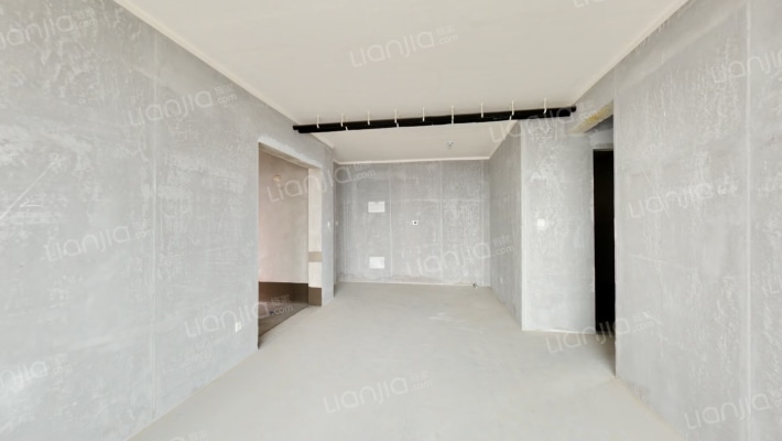 滨江玺樾二手房实景图