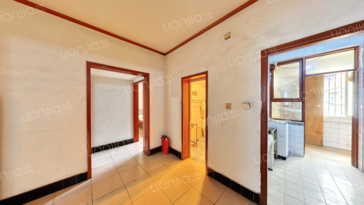 颐年苑二手房实景图