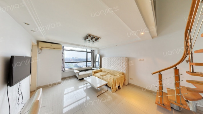 万盛商贸城公寓二手房实景图