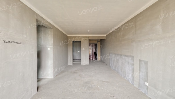 长房地铁银座二手房实景图