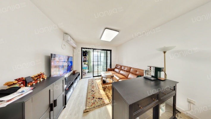 龙冠冠华苑萱草园二手房实景图