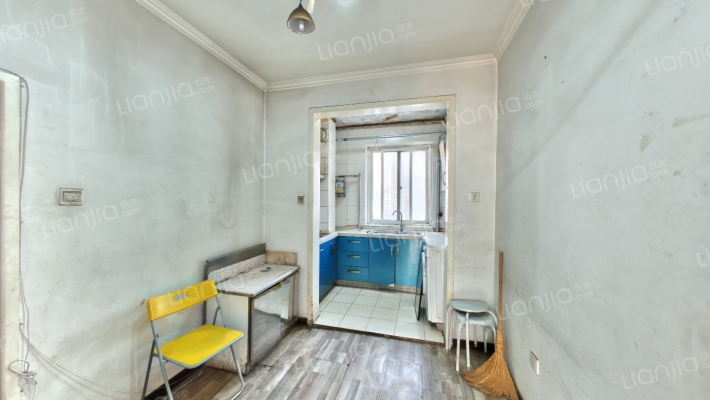 马家堡路33号院二手房实景图