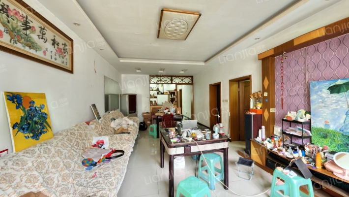 骑缘名居二手房实景图