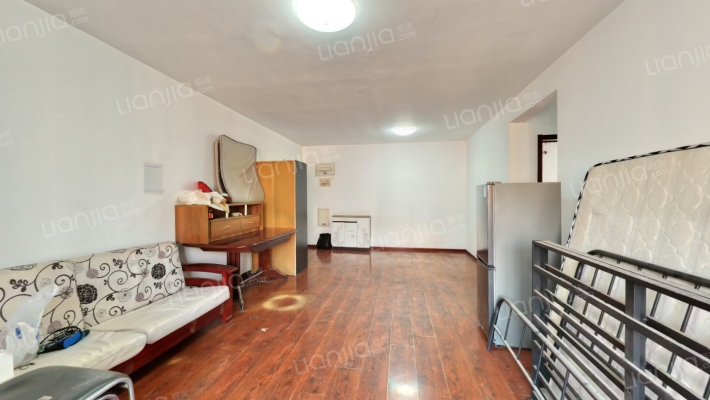 首座御园一区二期二手房实景图