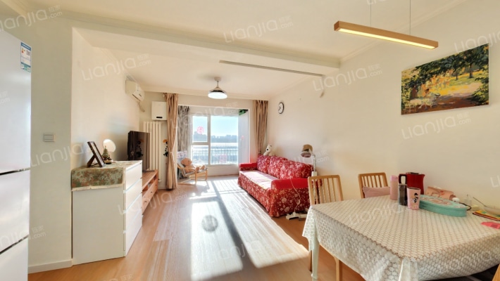 领秀慧谷B区二手房实景图