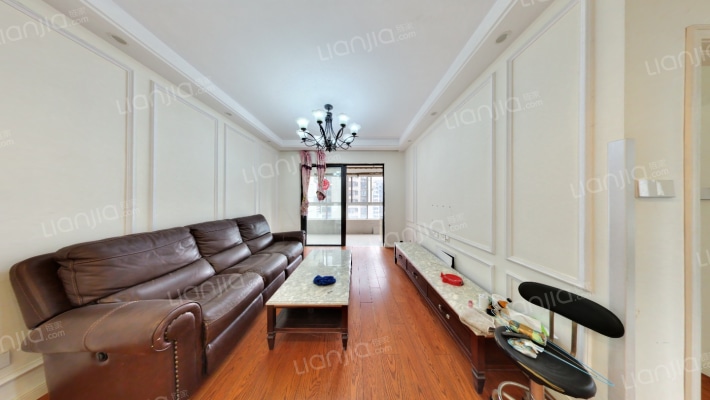 保利罗兰香谷二手房实景图