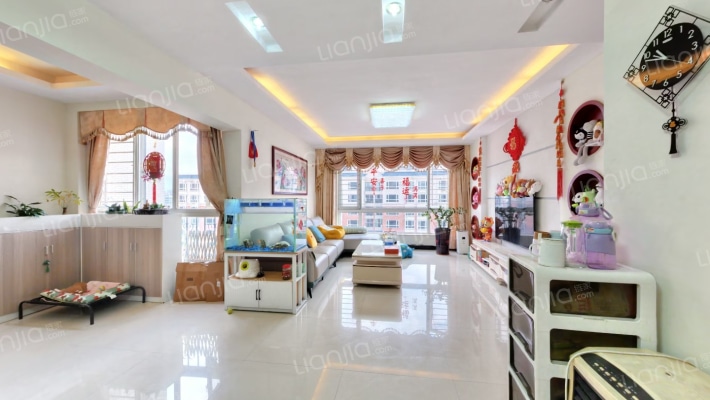 御鹿华庭A期二手房实景图