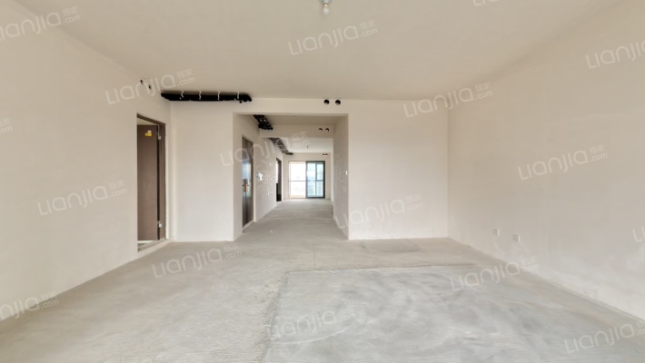 西派少城二手房实景图