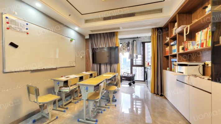 星河天地一期二手房实景图