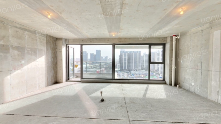 龙翔奥城云樾二手房实景图