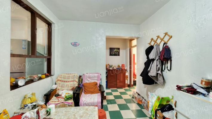 制镜厂宿舍二手房实景图