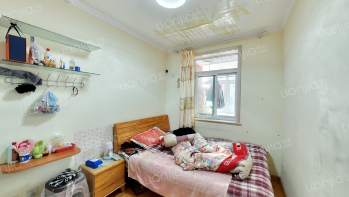 济泺路116号二手房实景图