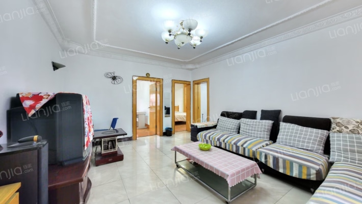 兴贵路208号二手房实景图