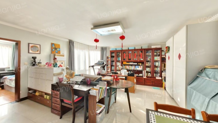 时代庐峰二手房实景图