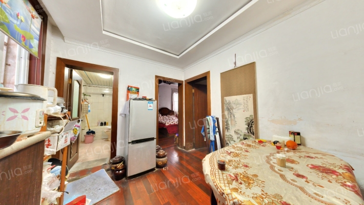 东大街二手房实景图