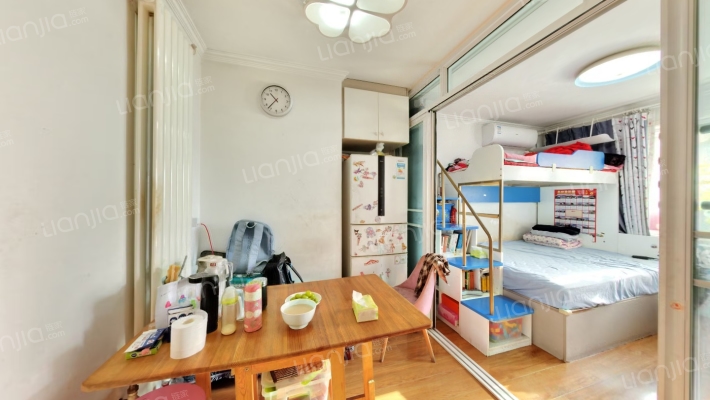 德胜门西大街74号二手房实景图