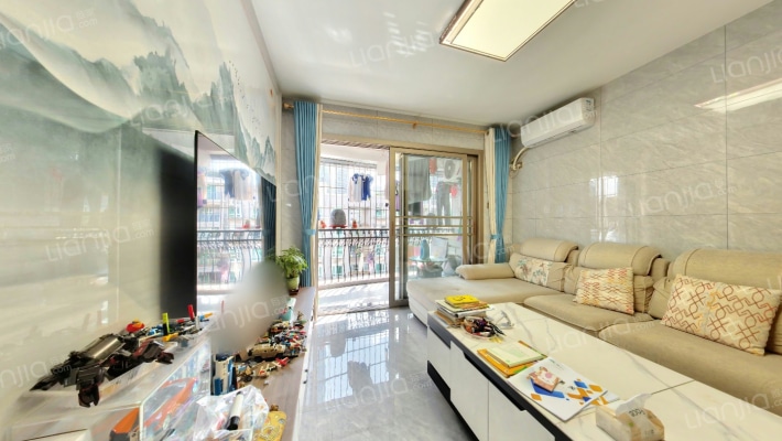 金碧世家二手房实景图